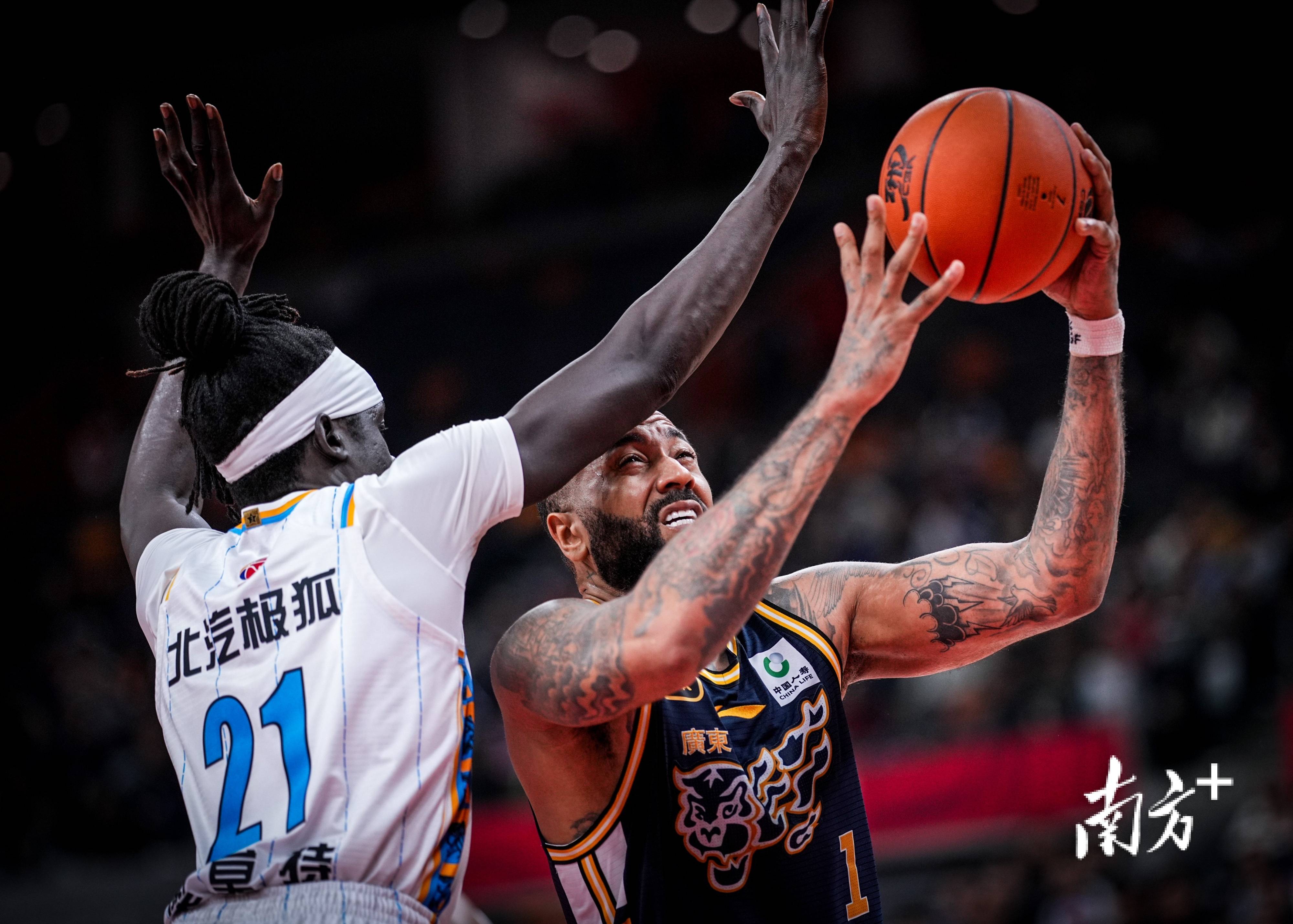 精彩回放:北京战胜广州引爆全场的简单介绍 精彩回放:北京战胜广州引爆全场的简单介绍