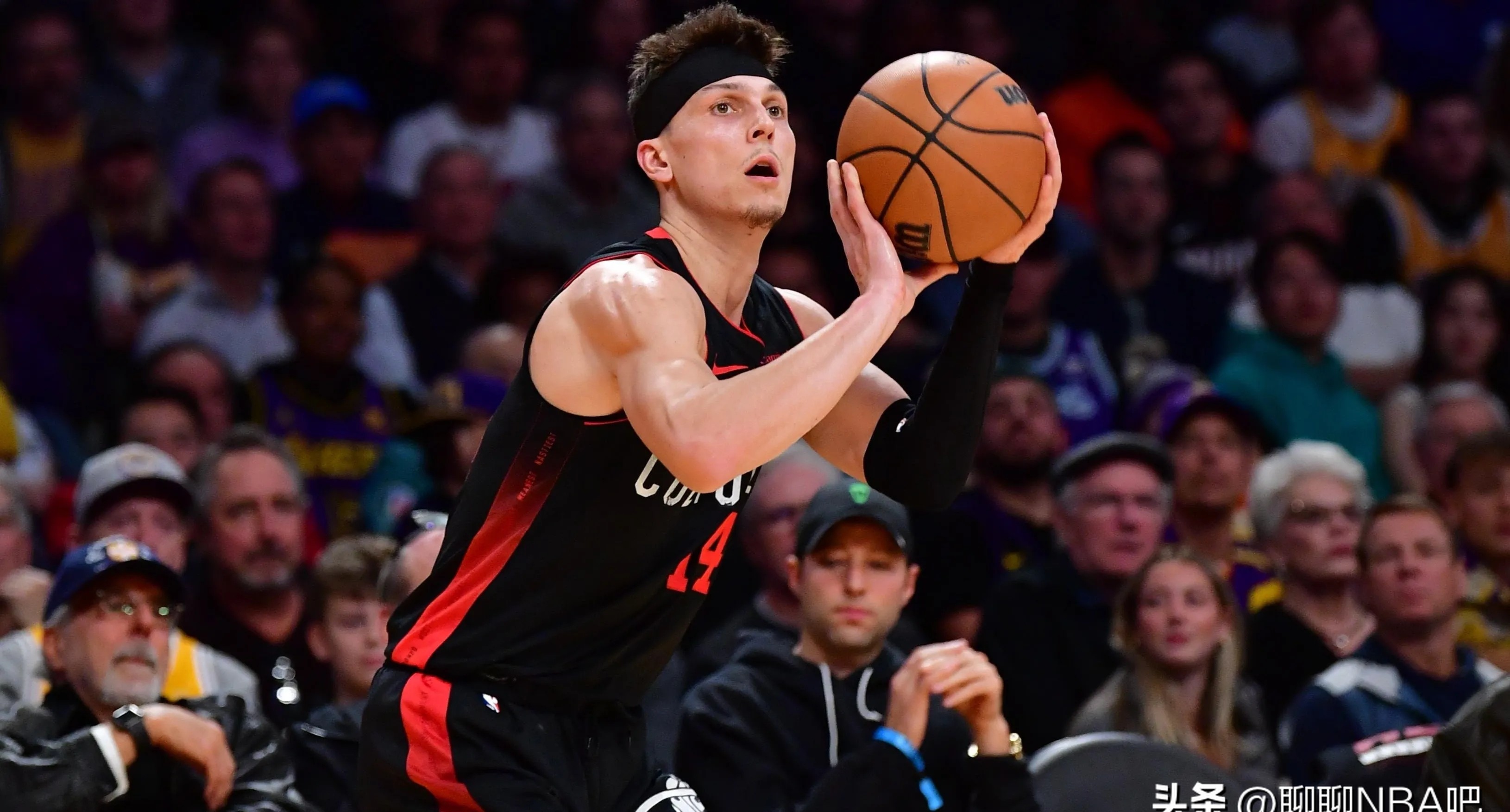 猛龙击败太阳,后场组织能力受肯定的简单介绍 猛龙击败太阳,后场组织能力受肯定的简单介绍