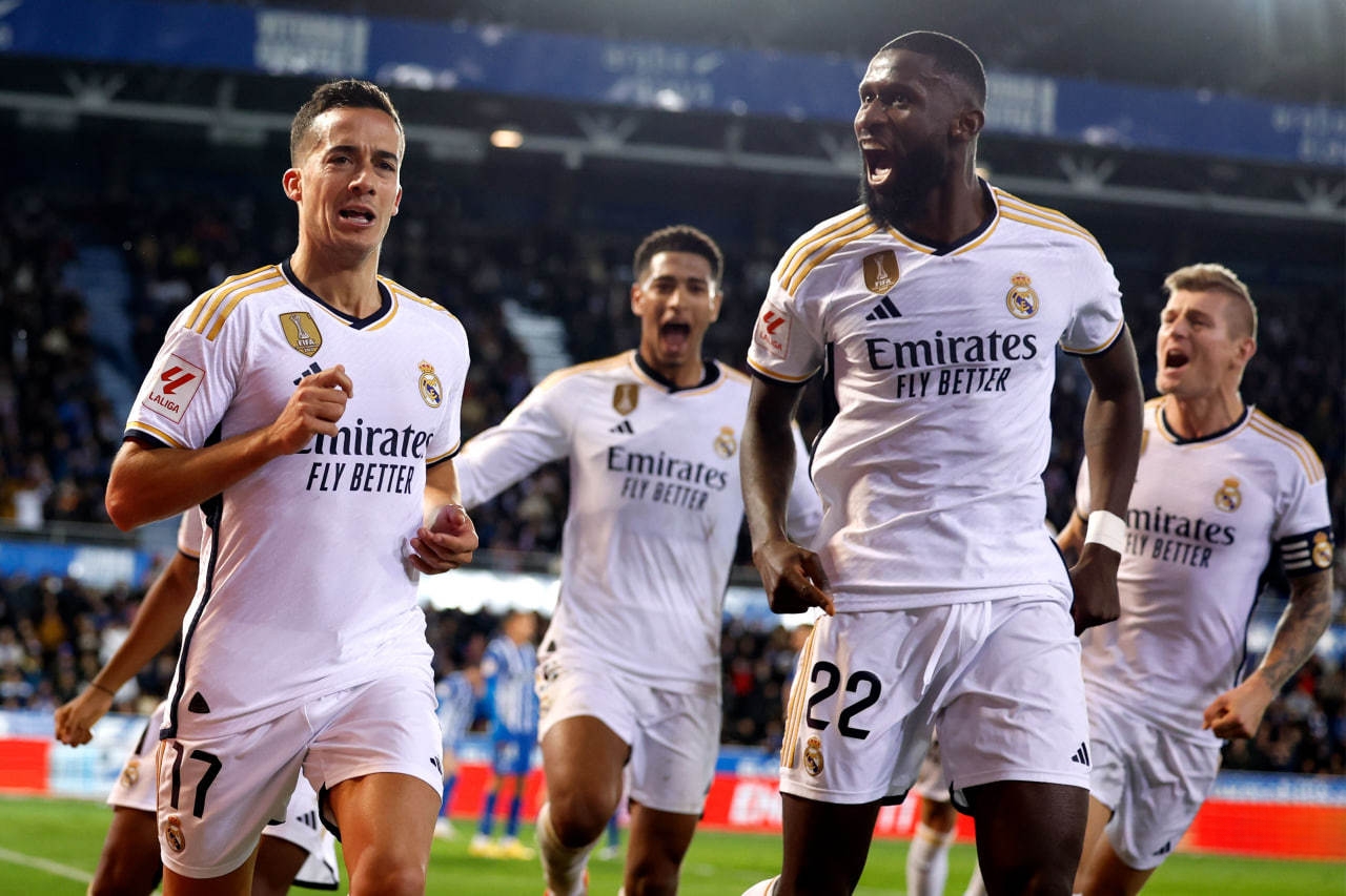 齐达内怒斥裁判,皇马客场战平阿拉维斯的简单介绍 齐达内怒斥裁判,皇马客场战平阿拉维斯的简单介绍