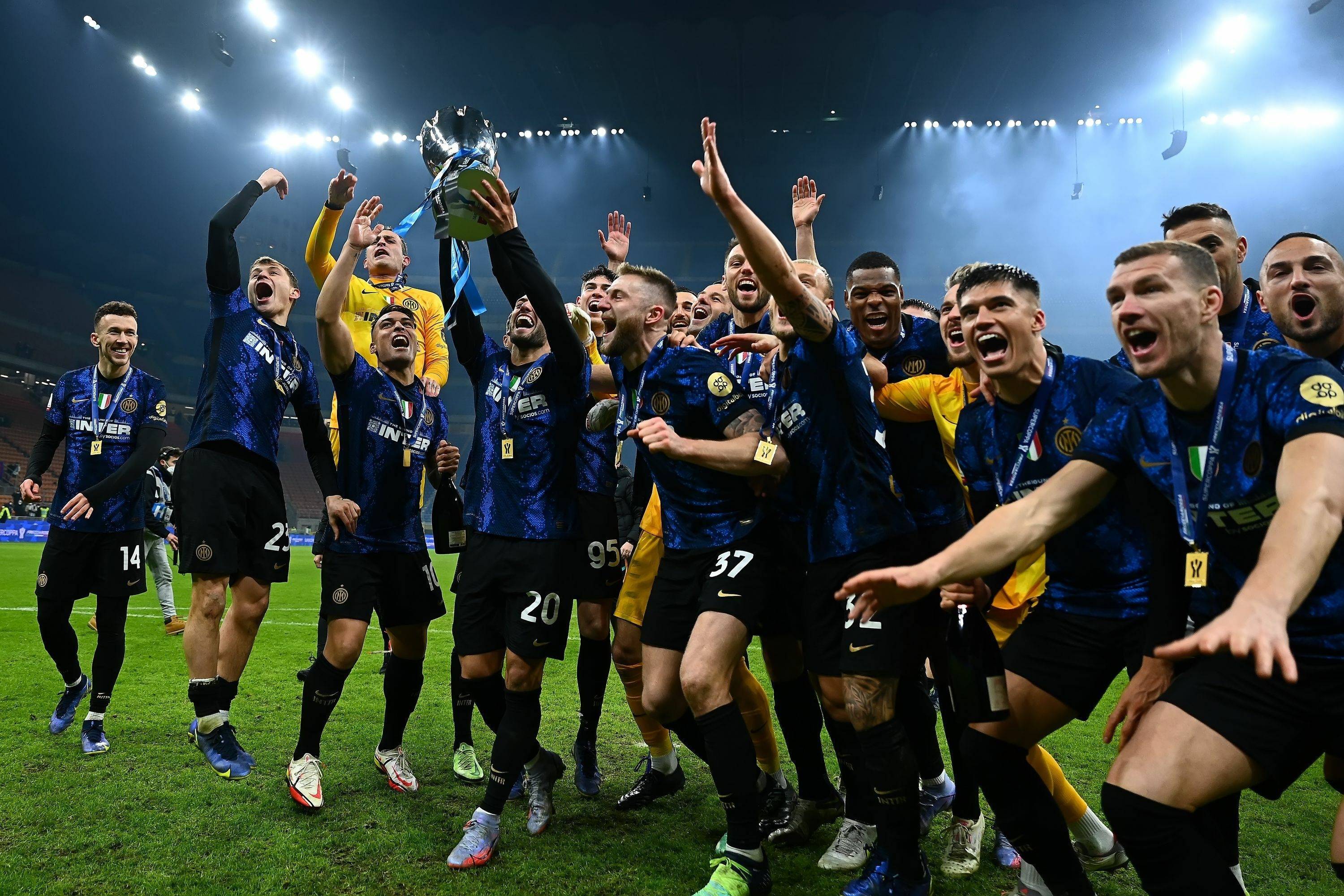 关于意甲豪门国际米兰逆转AC米兰,豪取胜利的信息 关于意甲豪门国际米兰逆转AC米兰,豪取胜利的信息