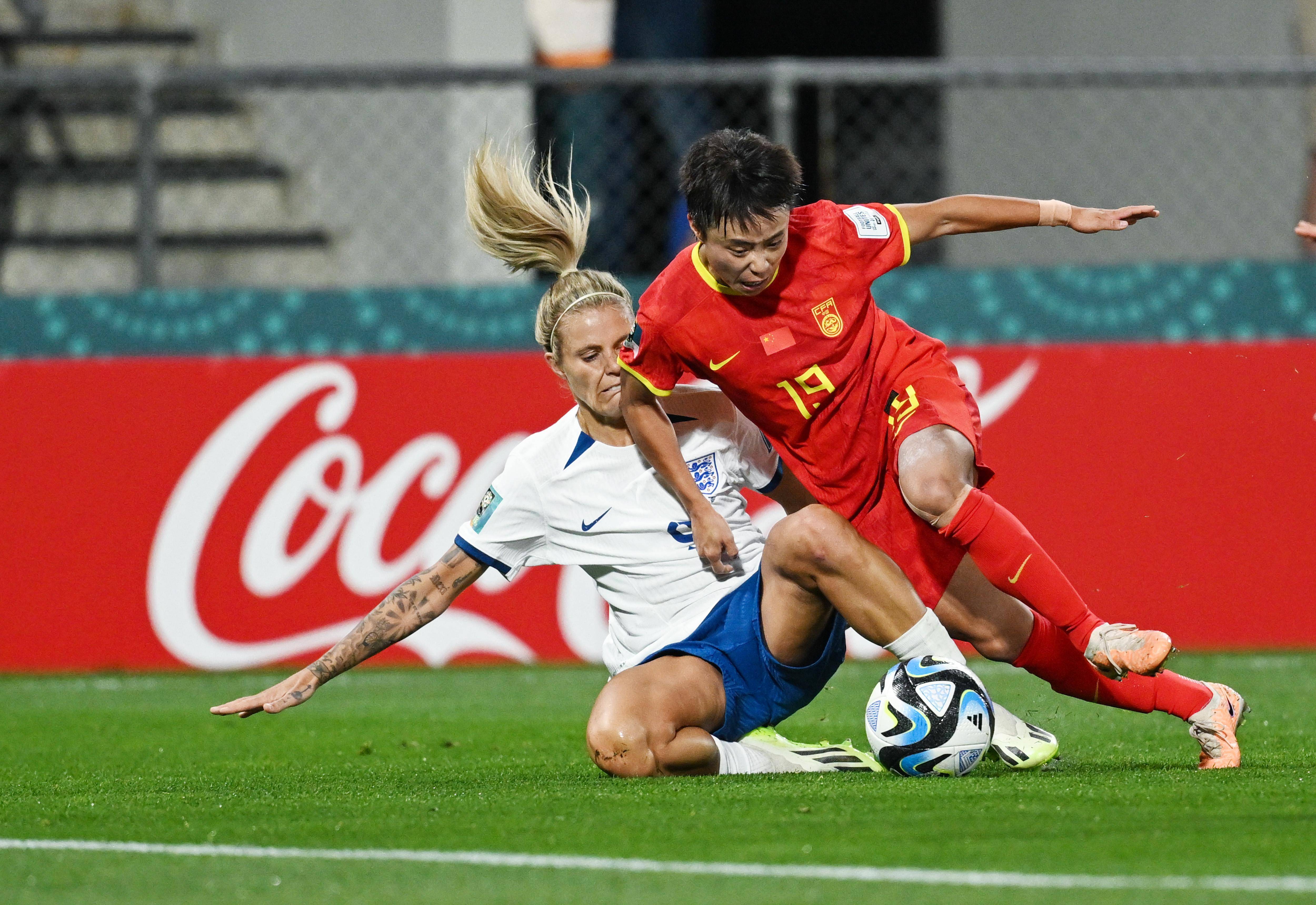 关于欧洲女足比赛极为精彩，耐人寻味的信息