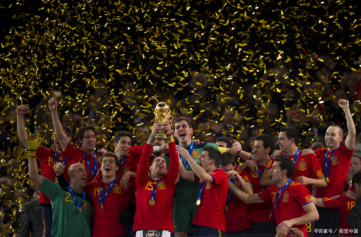 关于瑞士队以逆转胜利晋级欧洲足球联赛的信息