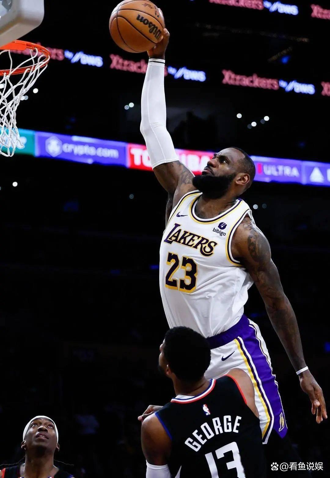 湖人遭遇奇才逆转，戴维斯投篮扣篮不中