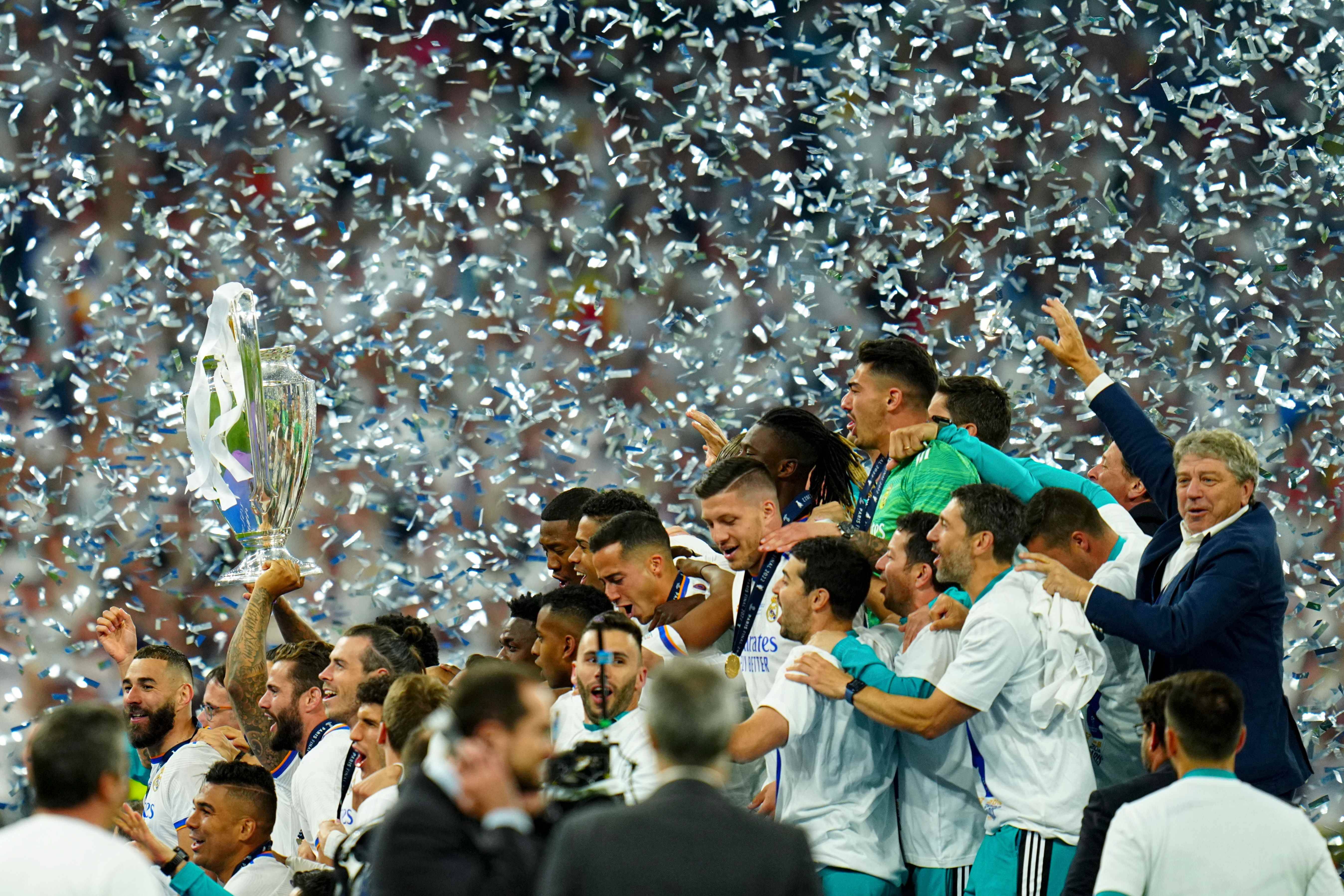 瓦伦西亚逼平曼城，欧冠强席位锁定的简单介绍