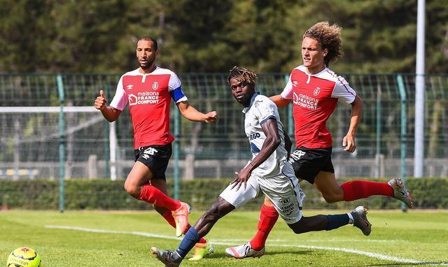 索肖队在比赛中展现出色的团队合作的简单介绍