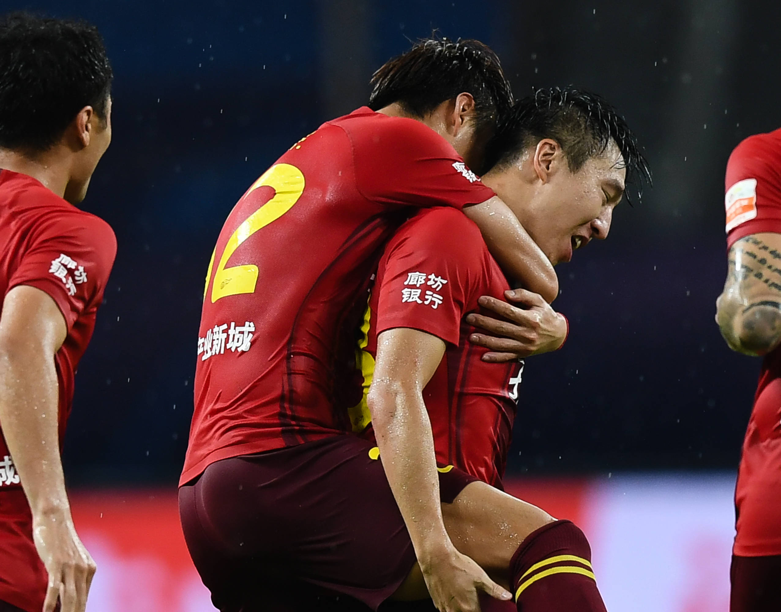 河北华夏幸福客场不敌江苏苏宁，积分稍有落后的简单介绍