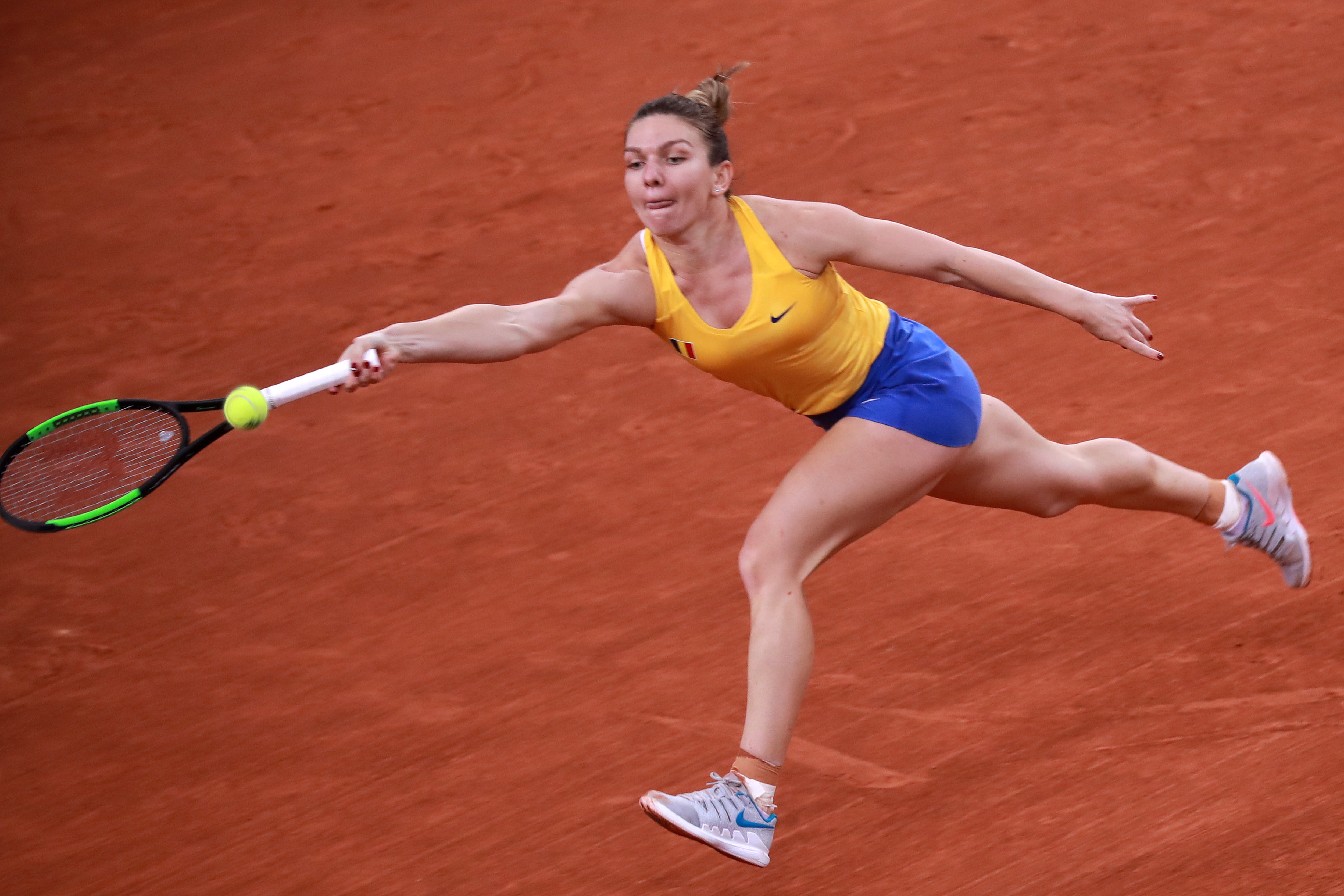 罗马尼亚队在跆拳道比赛中勇夺冠军 罗马尼亚队在跆拳道比赛中勇夺冠军