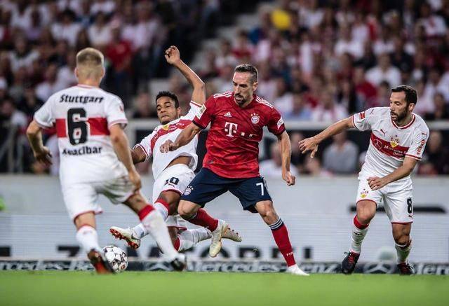 包含斯图加特主场不敌强敌，全队表现失常的词条