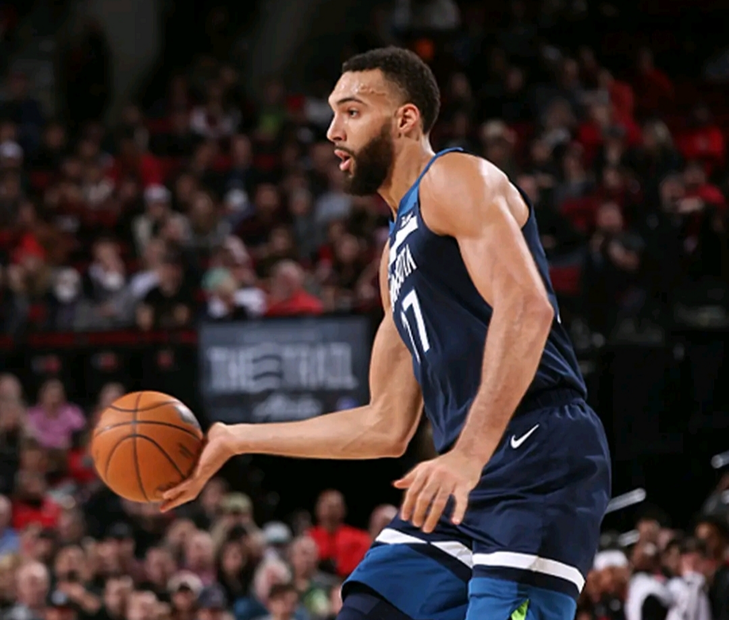 爵士客场失利：戈贝尔无法挽狂澜球队遭遇失利实力不济的简单介绍