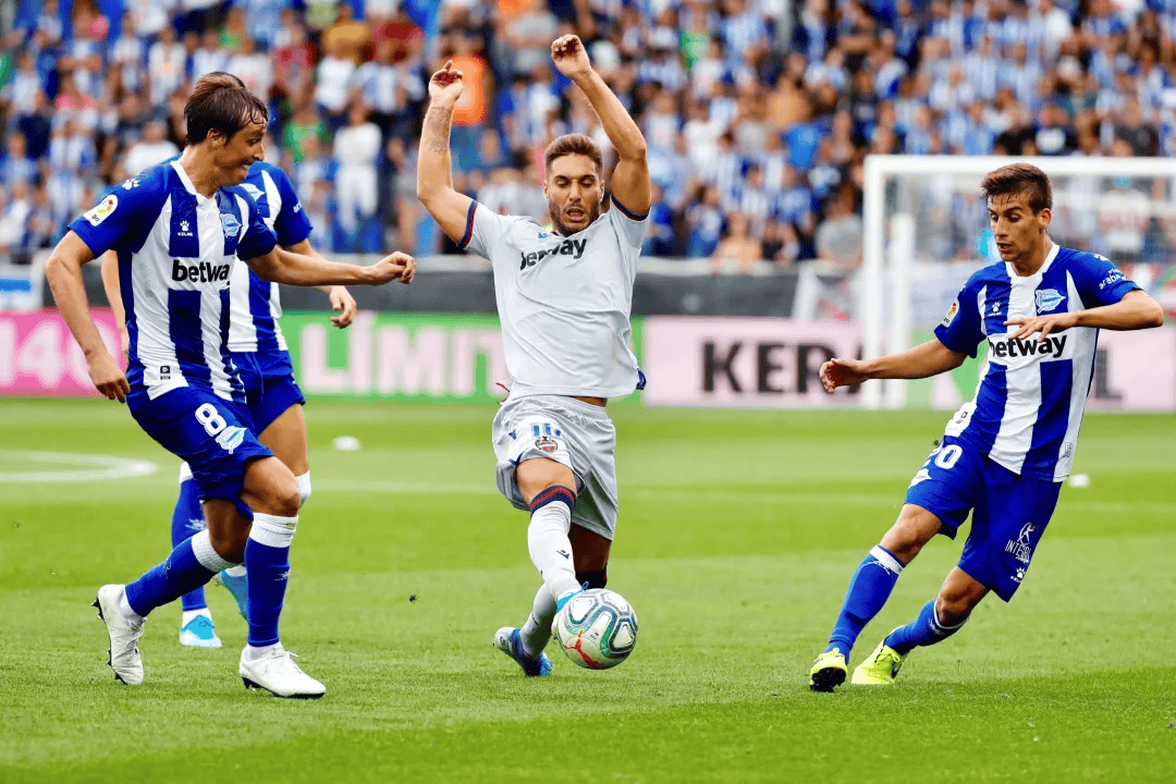 赫雷斯取胜对手,实力得到认可 赫雷斯取胜对手,实力得到认可