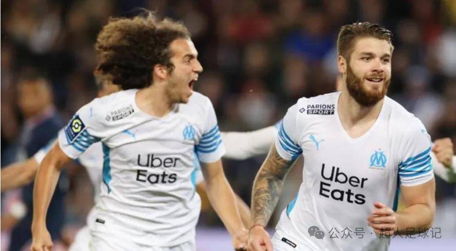 根特队继续保持不败，法甲联赛赛事精彩