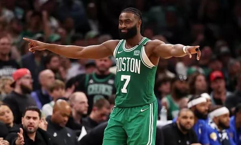 包含湖人队主帅谈未来打法,球队战术将有所调整的词条 包含湖人队主帅谈未来打法,球队战术将有所调整的词条