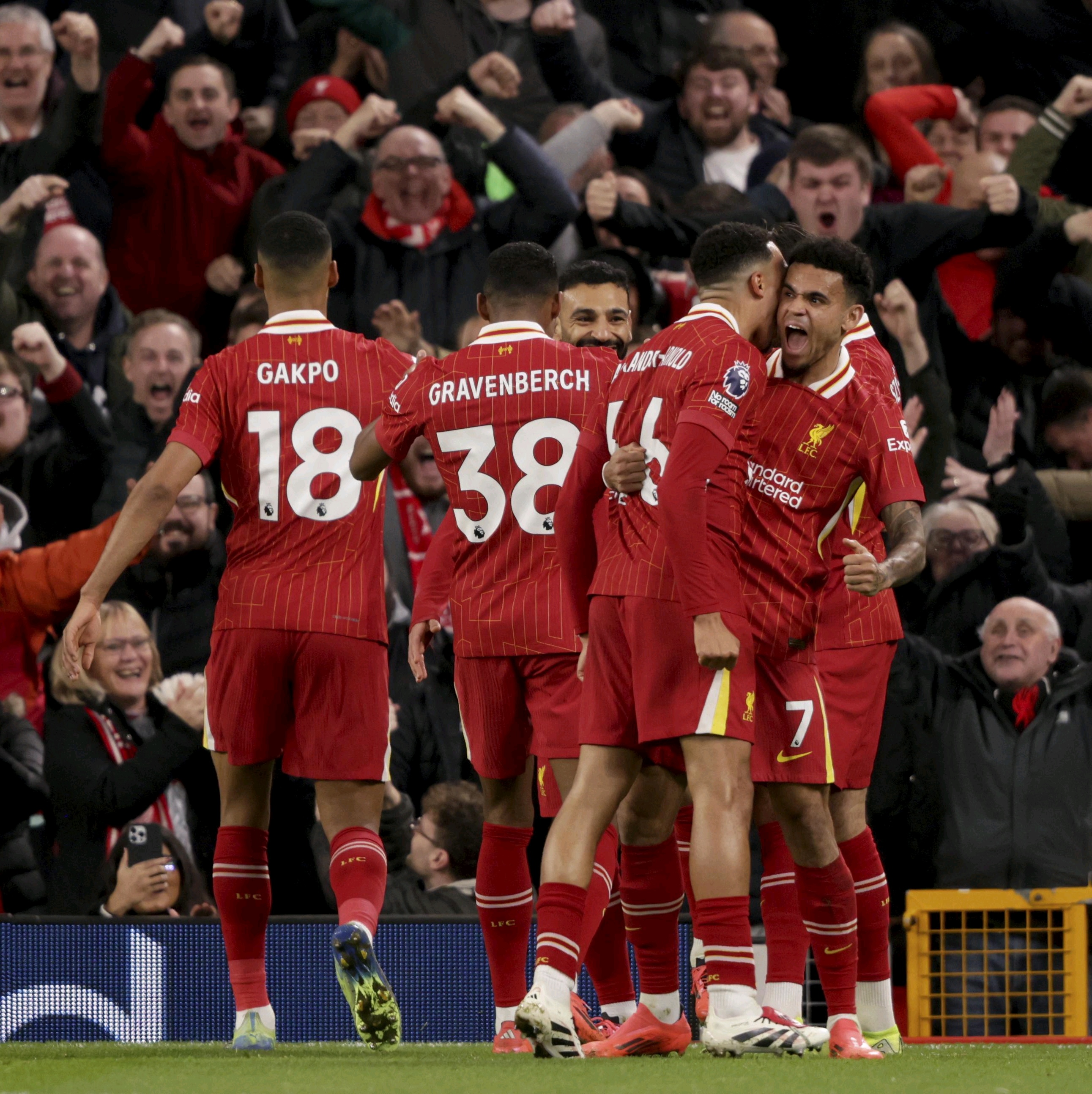 欧洲篮球盛典继续:利物浦红军逆转曼彻斯特城队的简单介绍 欧洲篮球盛典继续:利物浦红军逆转曼彻斯特城队的简单介绍