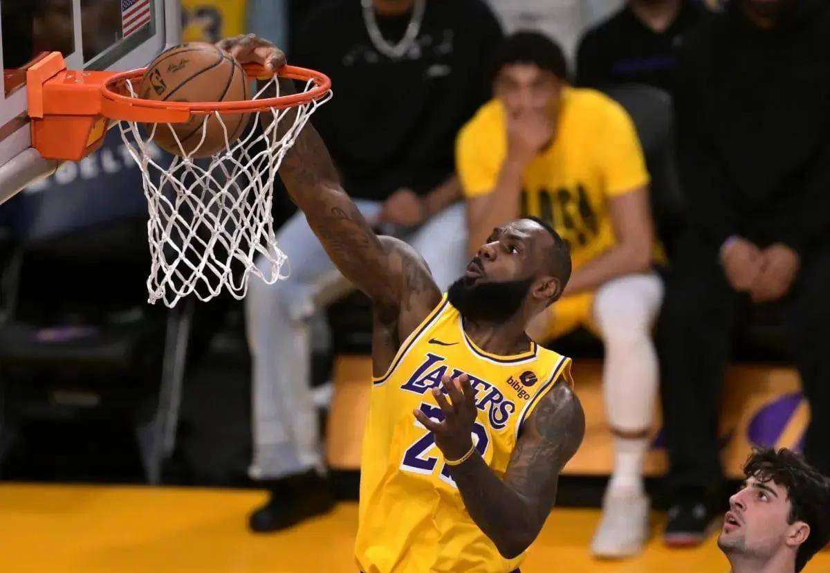 湖人胜掘金，豪取四连胜