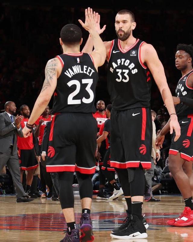 热火逆转猛龙，武切维奇扛起全队