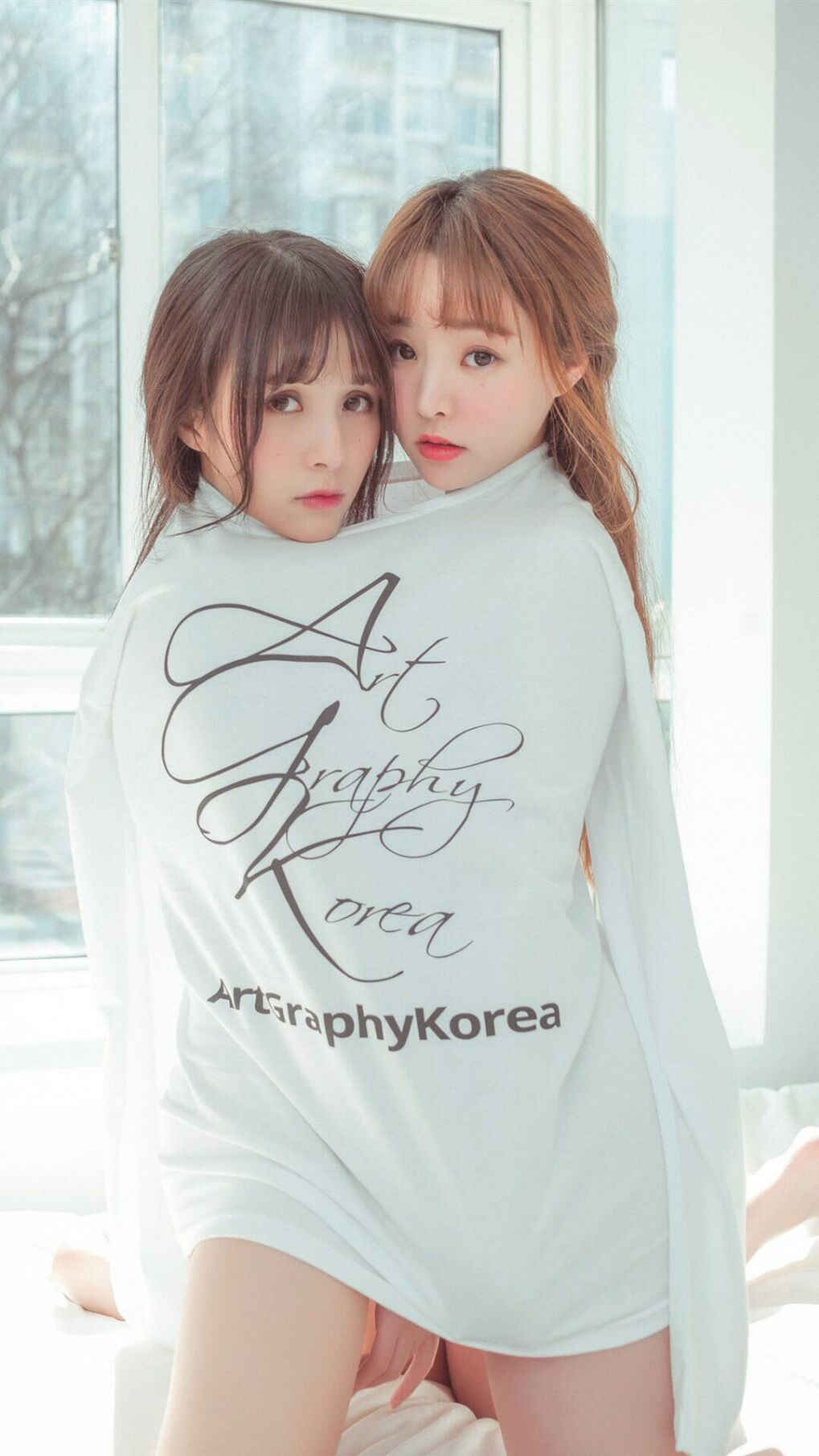 湖人绝杀雄鹿，哈登关键节点连续得分，巨星时刻照亮NBA赛场