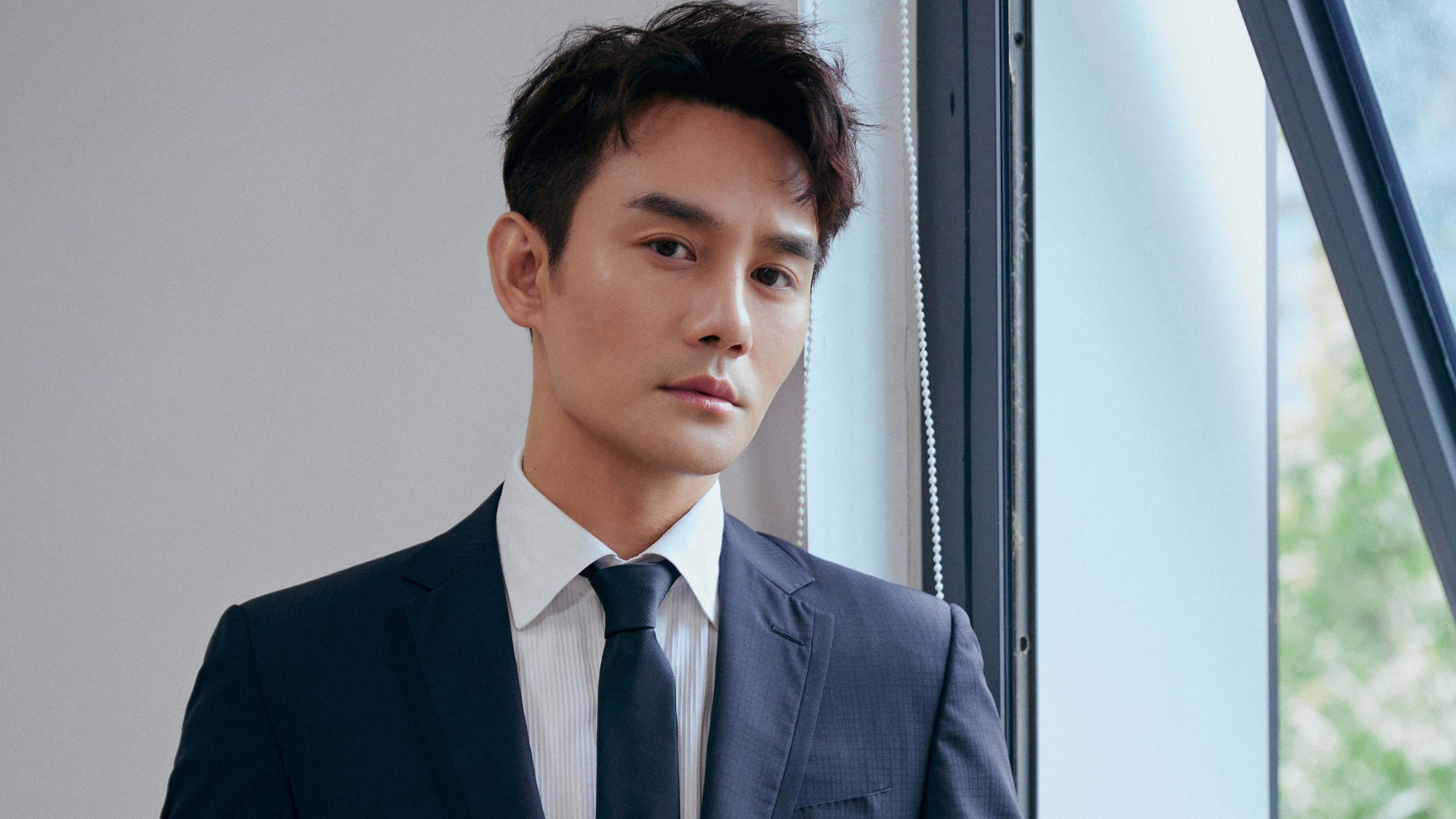 熊嚎与晨星，灰熊的坚韧与切特的诞生礼